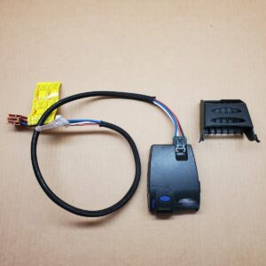 TEKONSHA CEQUENT PRIMUS IQ P2 BRAKE CONTROLLER w/ Bracket and GM Adaptor Harness