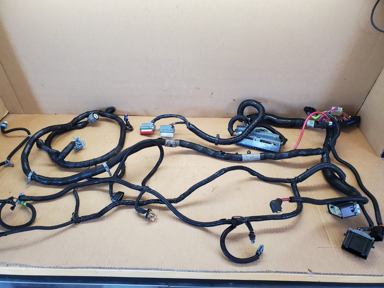 01-02 Chevy Silverado/GMC 6.6 Duramax LB7 ENGINE PCM ECU WIRE HARNESS GENUINE