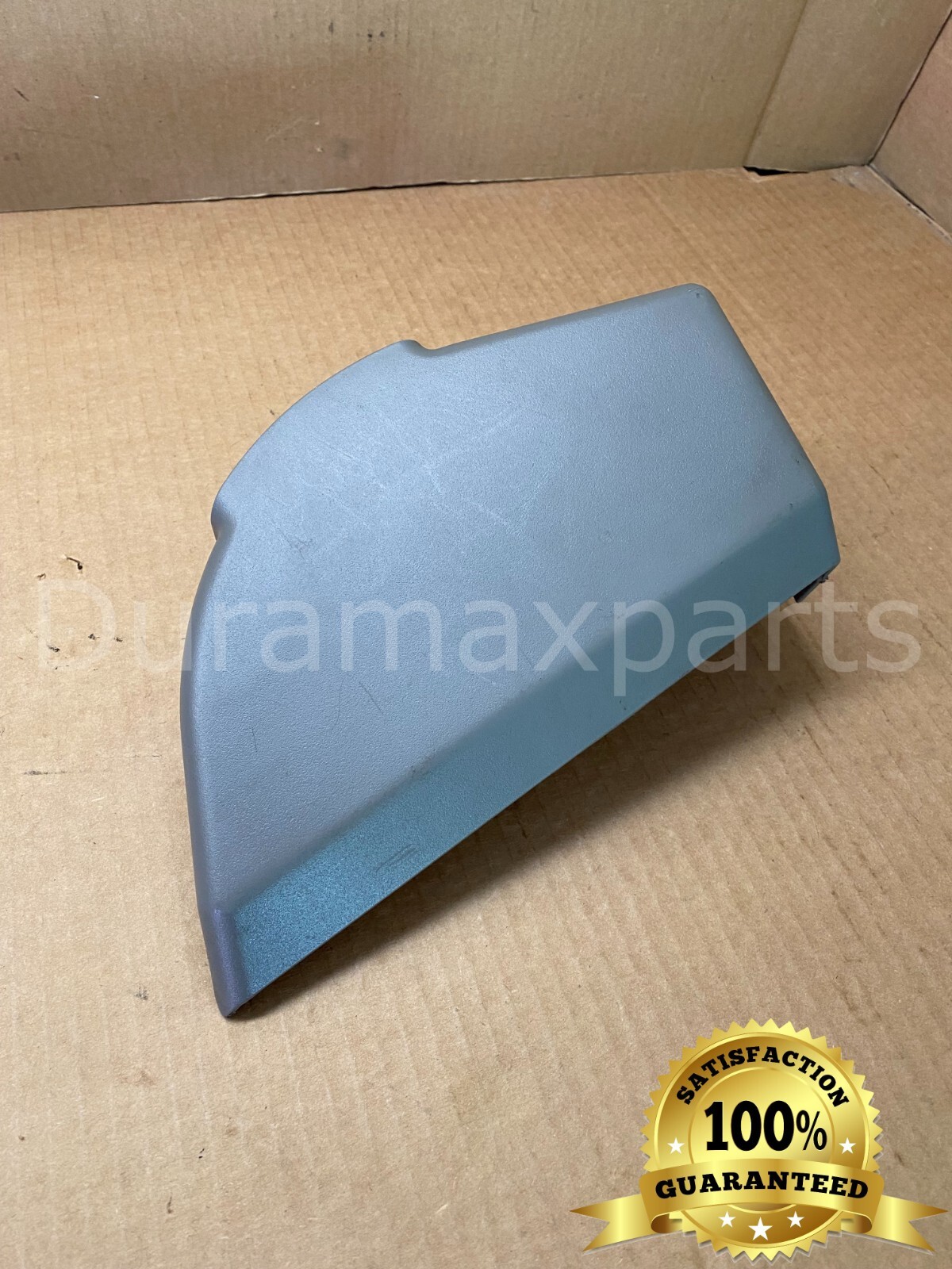 03-07 Chevy/GMC Crew Cab RIGHT REAR SEAT INNER ADJ FINISH COVER Pewter 88941703