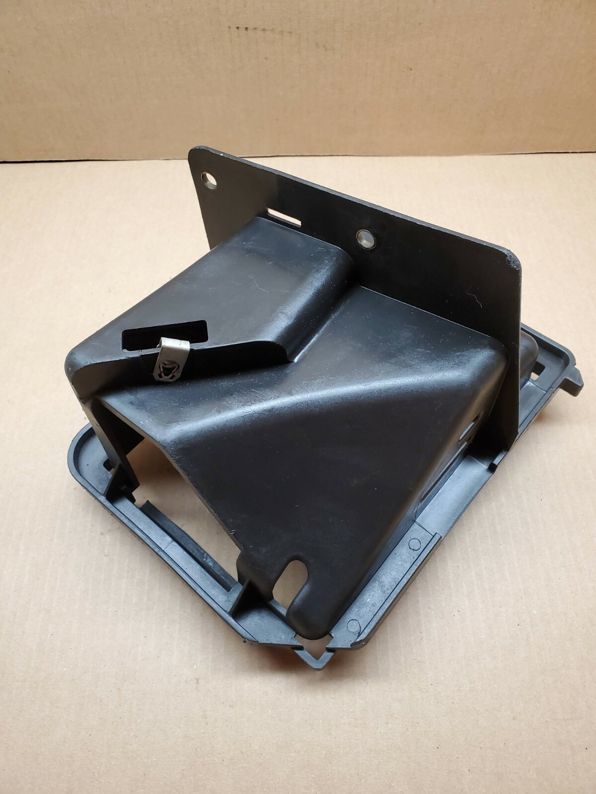 2001-2004 Chevy Silverado/GMC Sierra Truck LB7 DURAMAX PCM ECU BRACKET 15038046 - Image 8