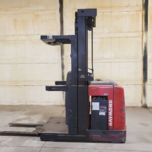2008 Raymond 560-OPC30TT Order Picker Electric Forklift - 1700lb Capacity