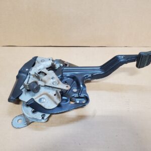 99-07 Chevy Silverado GMC Sierra 1500 EMERGENCY PARK BRAKE LEVER 15185287