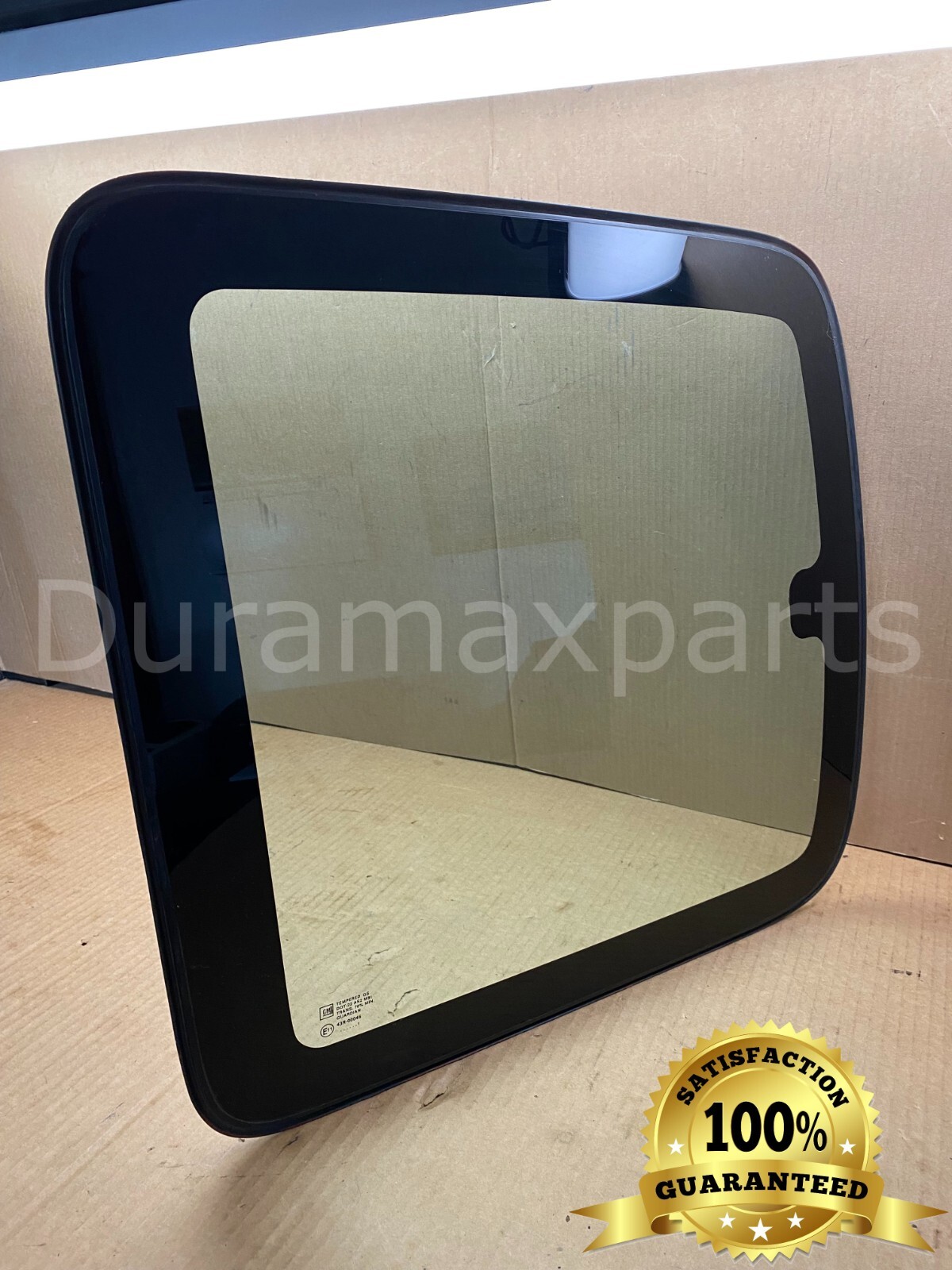 99-07 Chevy/GMC EXT CAB RIGHT REAR SIDE DOOR QUARTER WINDOW 88939711 Non-Tinted